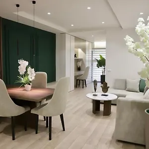  Apartment La Grand - New Bazaar Albania