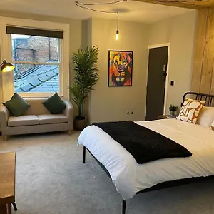  Apartment North Street Studio United Kingdom