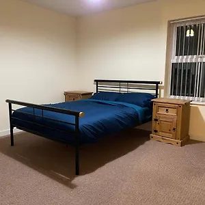  Apartment Two Bedroom Entire In Roman Road With Free Parking United Kingdom