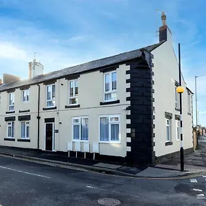  Apartment Globe United Kingdom